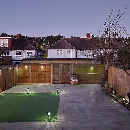 Homely & Peaceful Living Space Morden  Exteriér fotografie