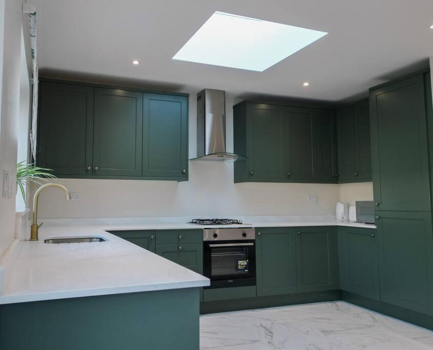 Homely & Peaceful Living Space Morden  Exteriér fotografie